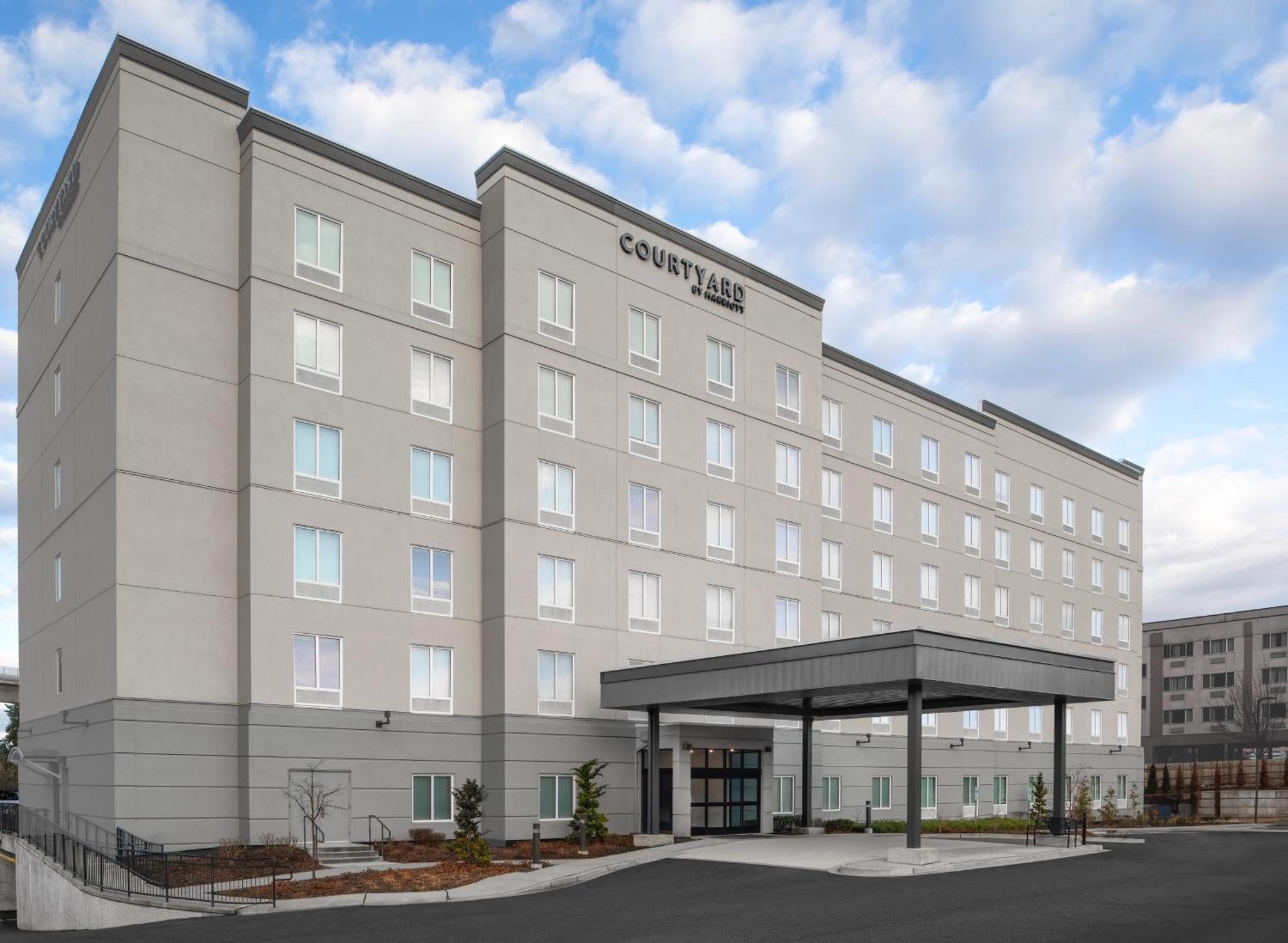 Отель Courtyard By Marriott Seattle Seatac Airport Экстерьер фото