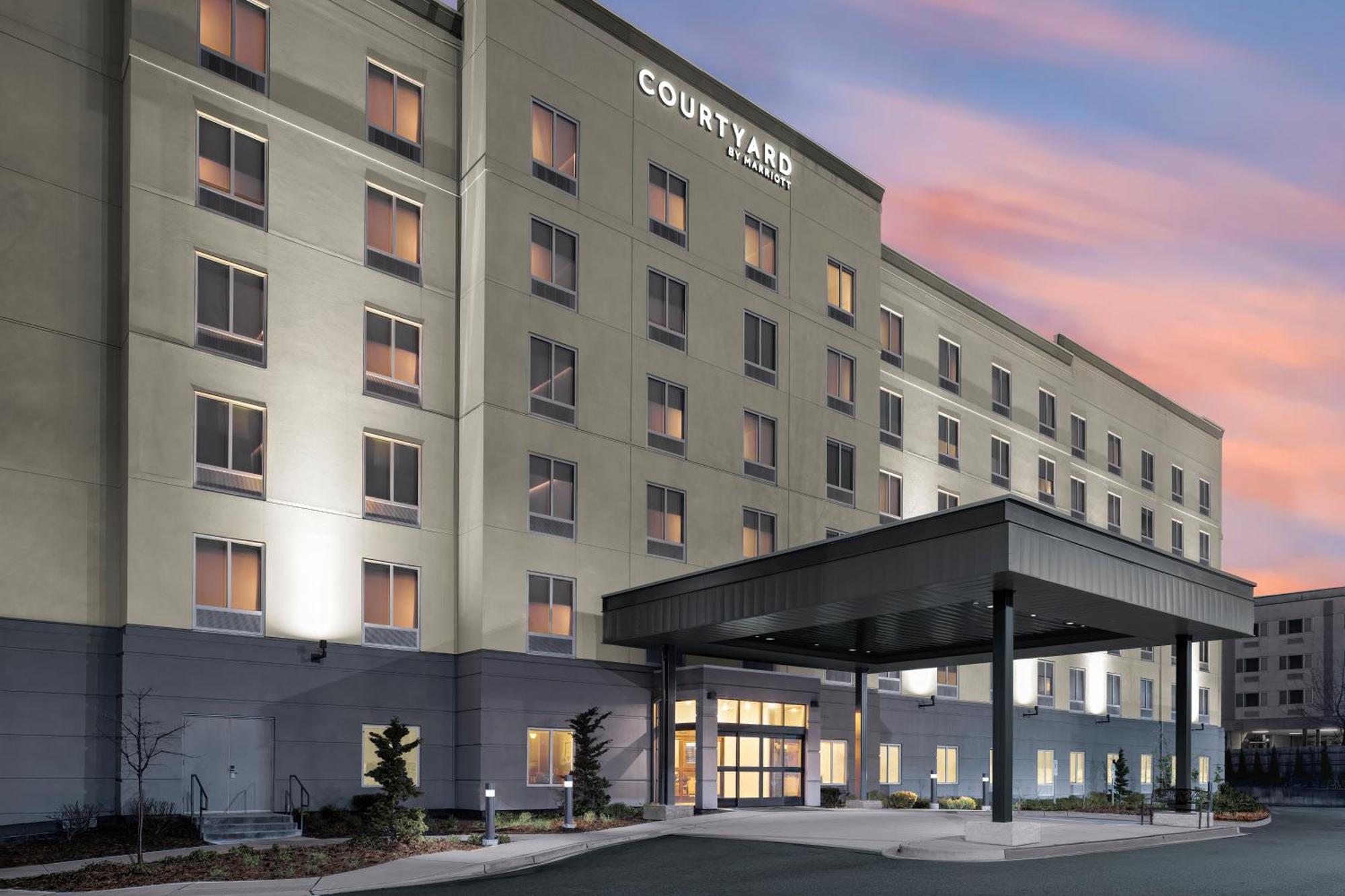 Отель Courtyard By Marriott Seattle Seatac Airport Экстерьер фото